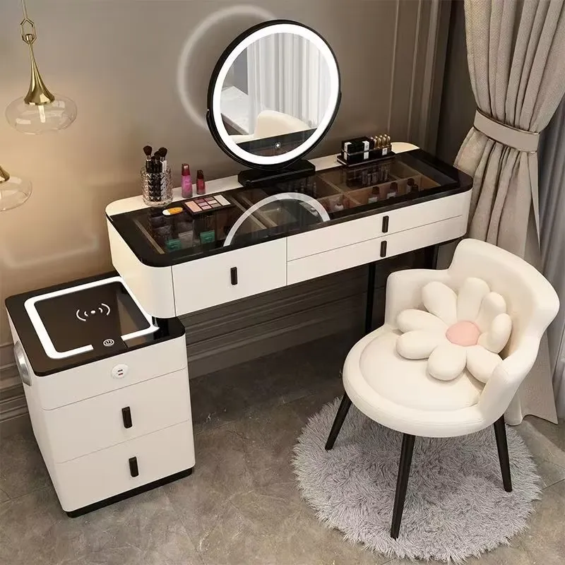 Dressing Table Vanity With Lighted Mirror - Set Moderno di Mobili per Camera