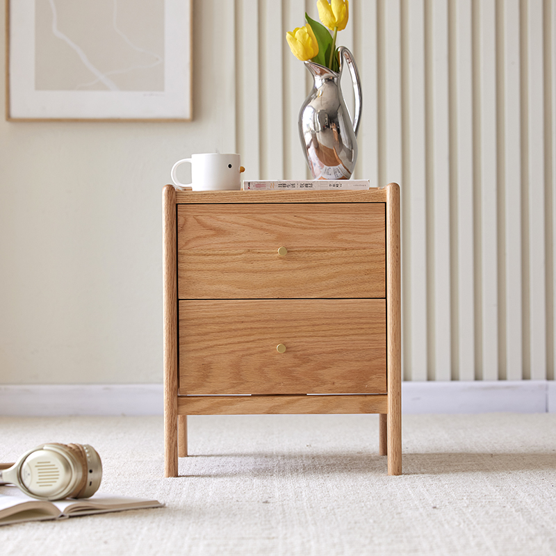 Mobili per camera da letto in  - Solid Wood Nightstand 2 Drawers recensione e prezzo